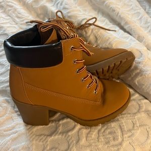 Super cute booties🫶🏼